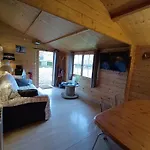 Verton, Les Du Fliers Meubles De Tourisme Classes 2 Etoiles De Berck Sur 木屋