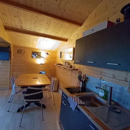 Verton, Les Du Fliers Meubles De Tourisme Classes 2 Etoiles De Berck Sur בקתה *